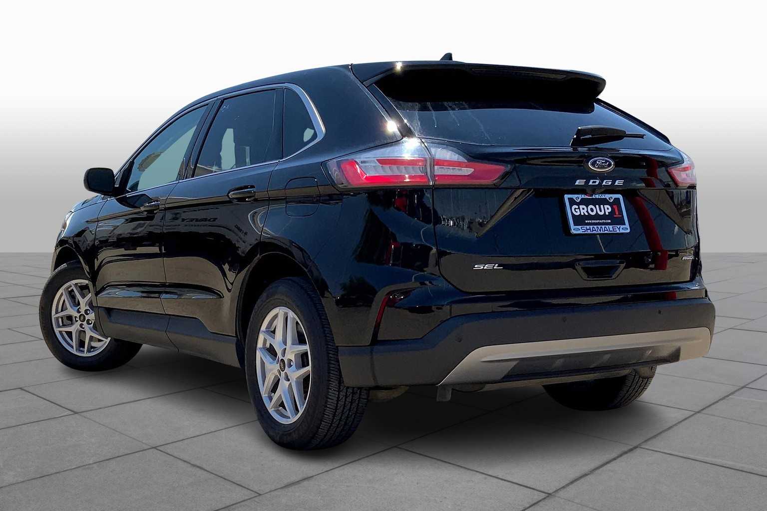 2023 Ford Edge SEL photo 11