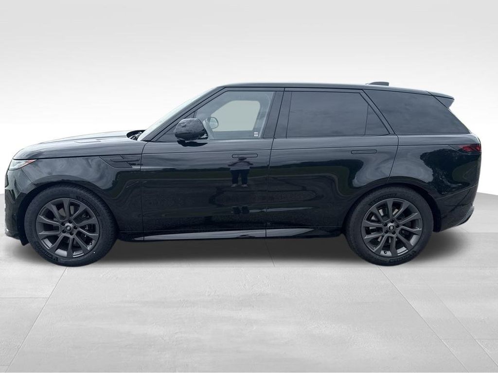 2024 Land Rover Range Rover Sport P400 Dynamic SE photo 3