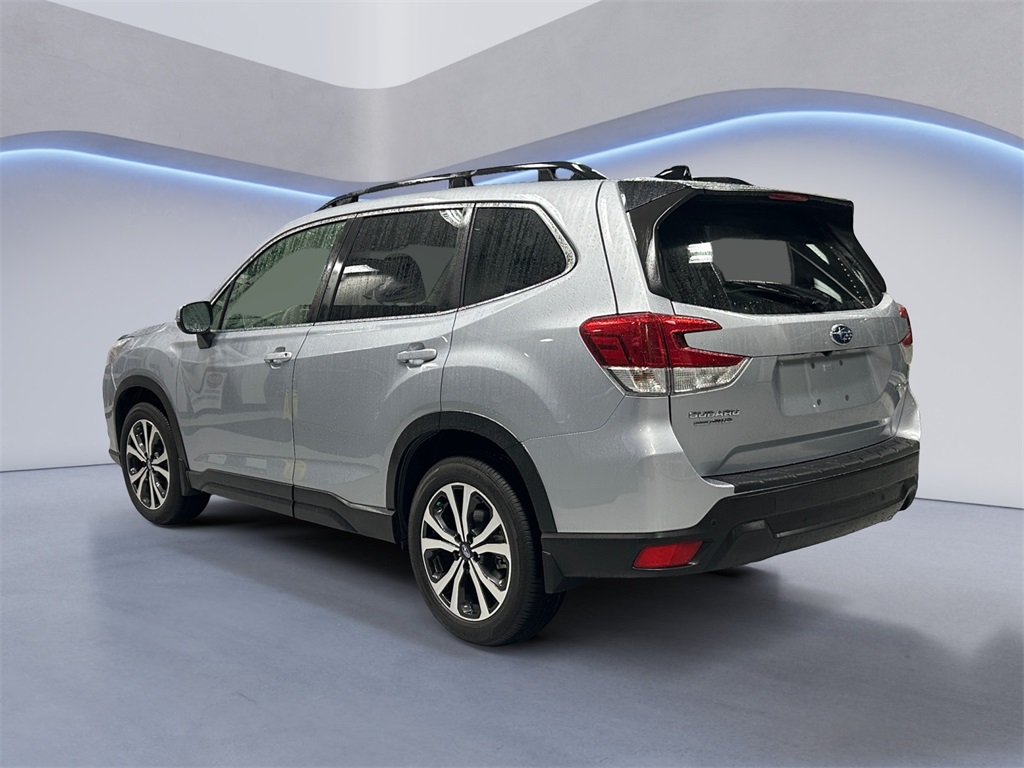 2024 Subaru Forester Limited photo 2