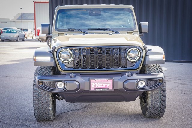 2025 Jeep Wrangler Willys photo 3
