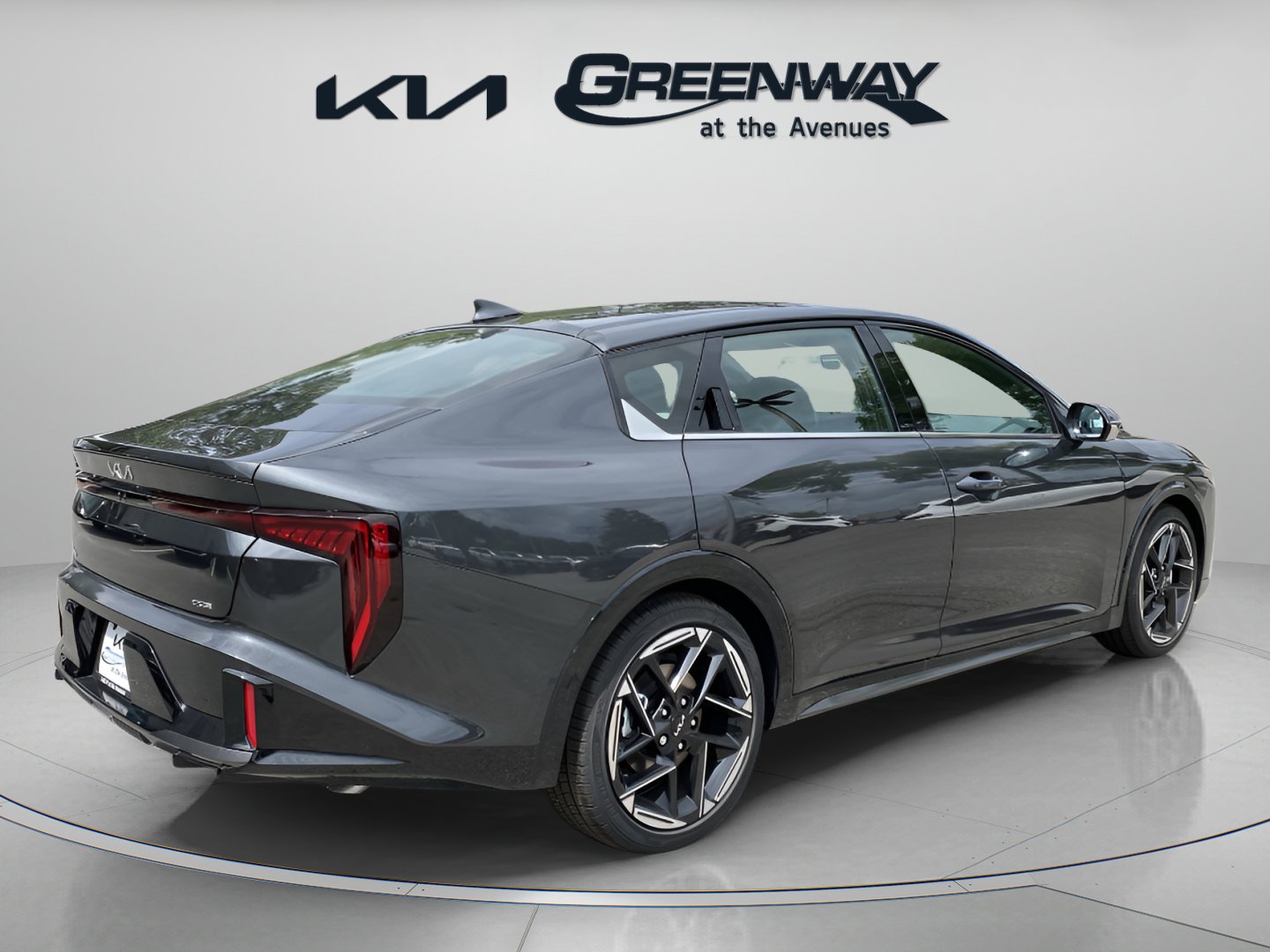 2025 Kia K4 GT-Line photo 4