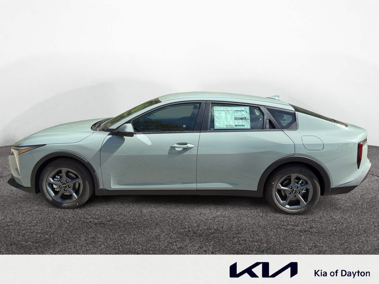 2025 Kia K4 LXS photo 2