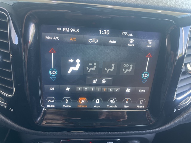 2018 Jeep Compass Limited photo 16