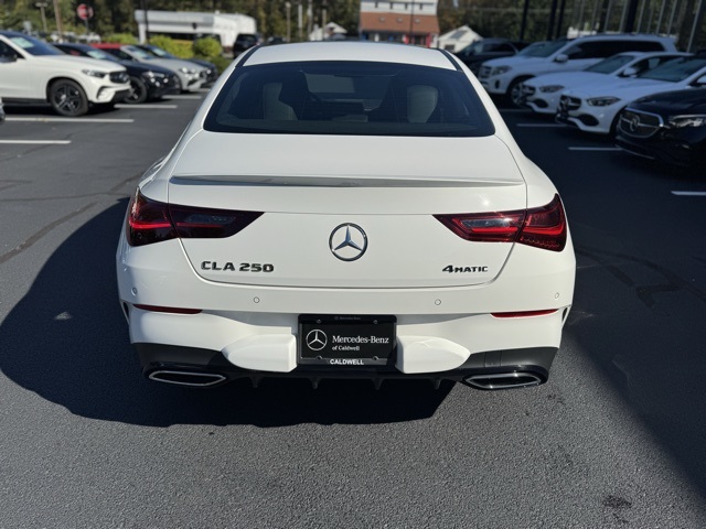 2025 Mercedes Benz CLA 250 4MATIC photo 4