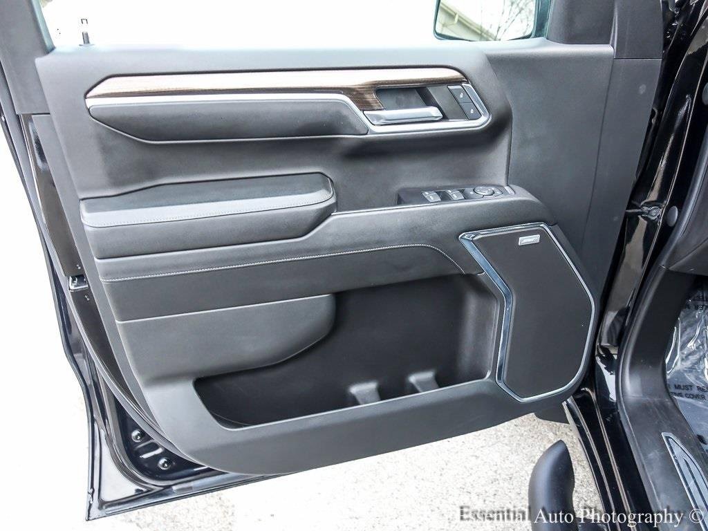 2023 CHEVROLET SILVERADO - Image 23