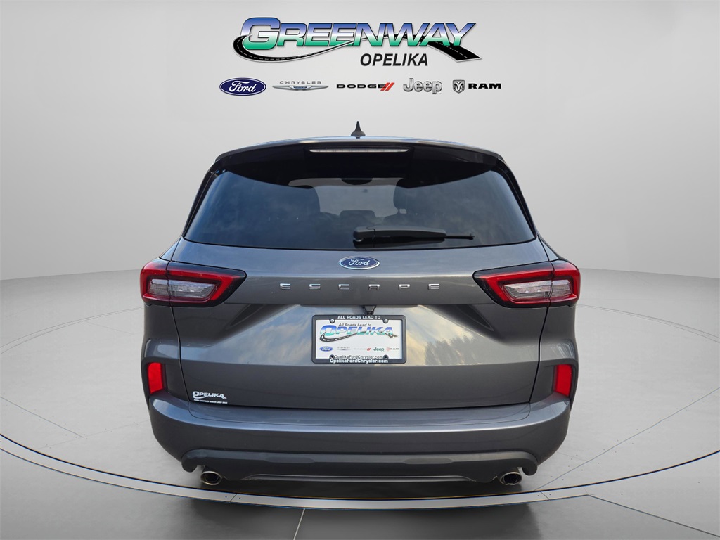 2024 Ford Escape ST-Line photo 4