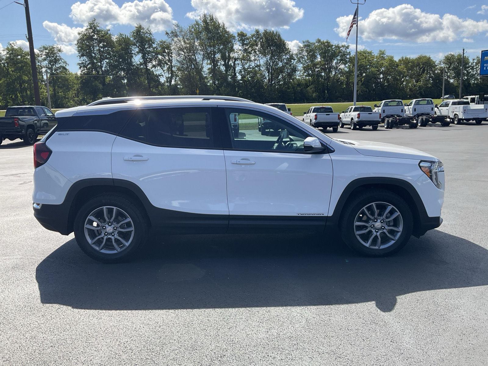 2023 Gmc Terrain SLT photo 4