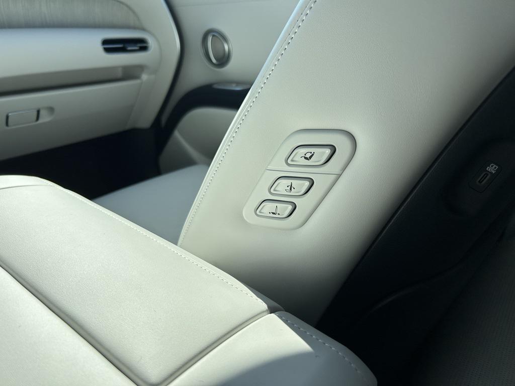 2026 Hyundai Palisade Calligraphy photo 22