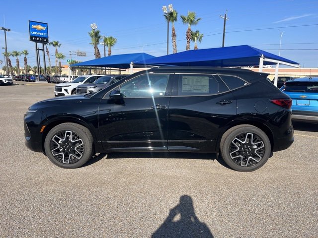 2025 Chevrolet Blazer RS photo 4