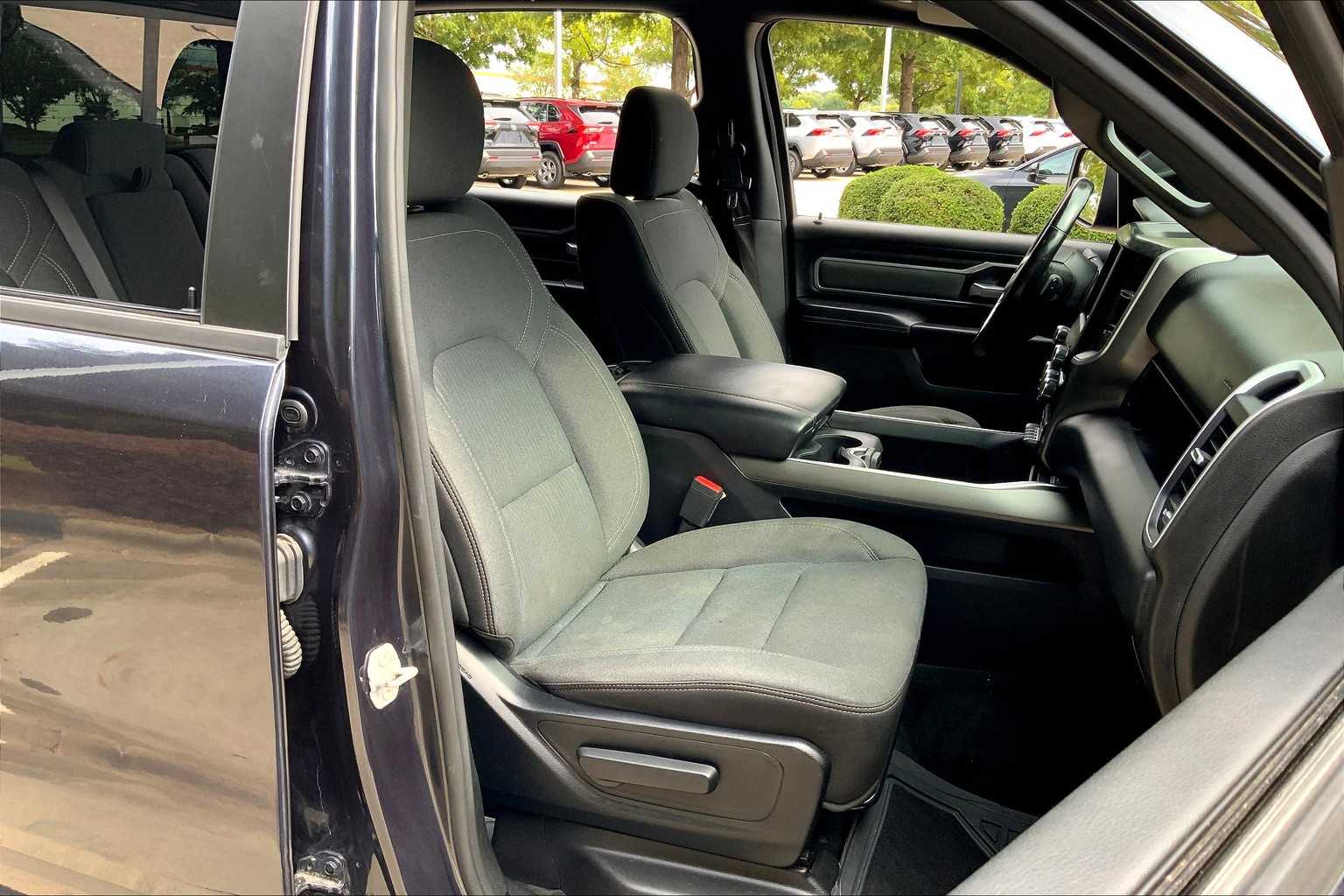 2021 Ram 1500 Big Horn photo 8