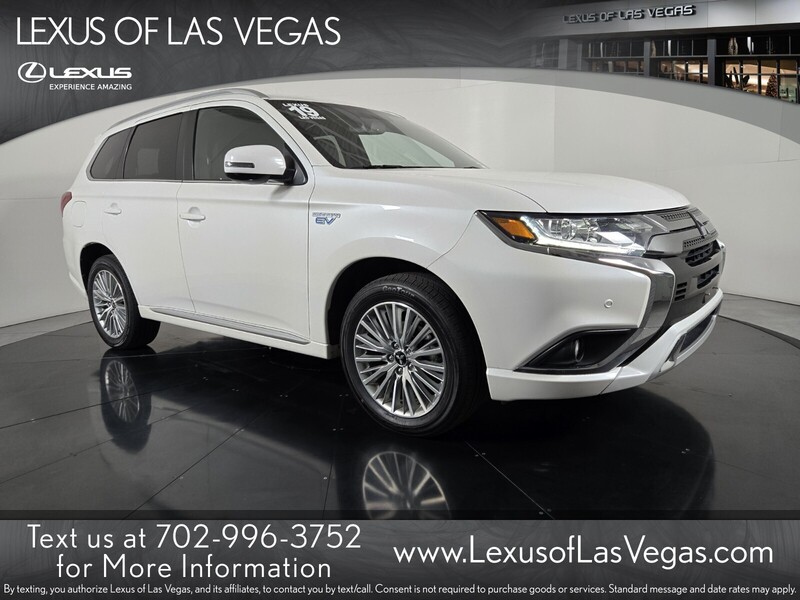 2019 Mitsubishi Outlander SEL's photo