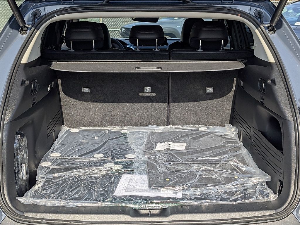 2025 Mazda CX-50 Premium Plus photo 9