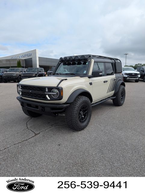2025 Ford Bronco 4-Door Badlands's photo