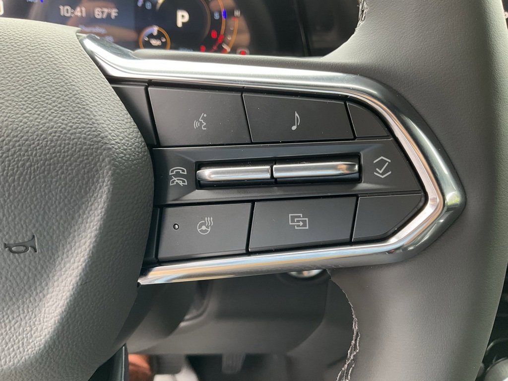 2025 Chevrolet Tahoe Premier photo 3
