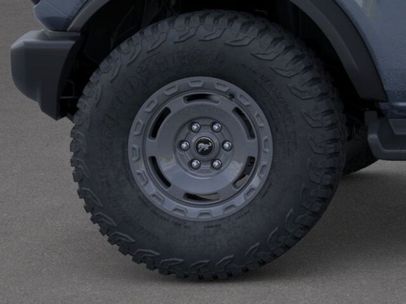 2025 Ford Bronco Outer Banks photo 20
