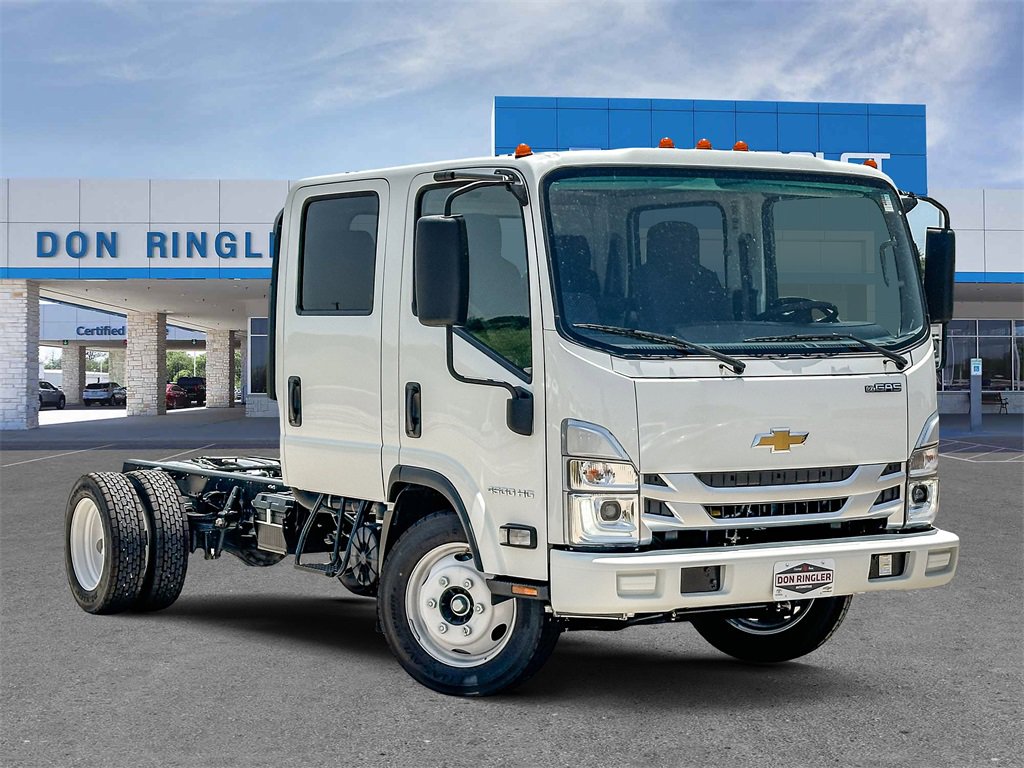 2025 Chevrolet Low Cab Forward Base's photo