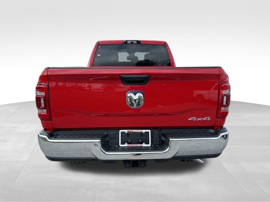 2024 Ram 3500 Tradesman photo 4