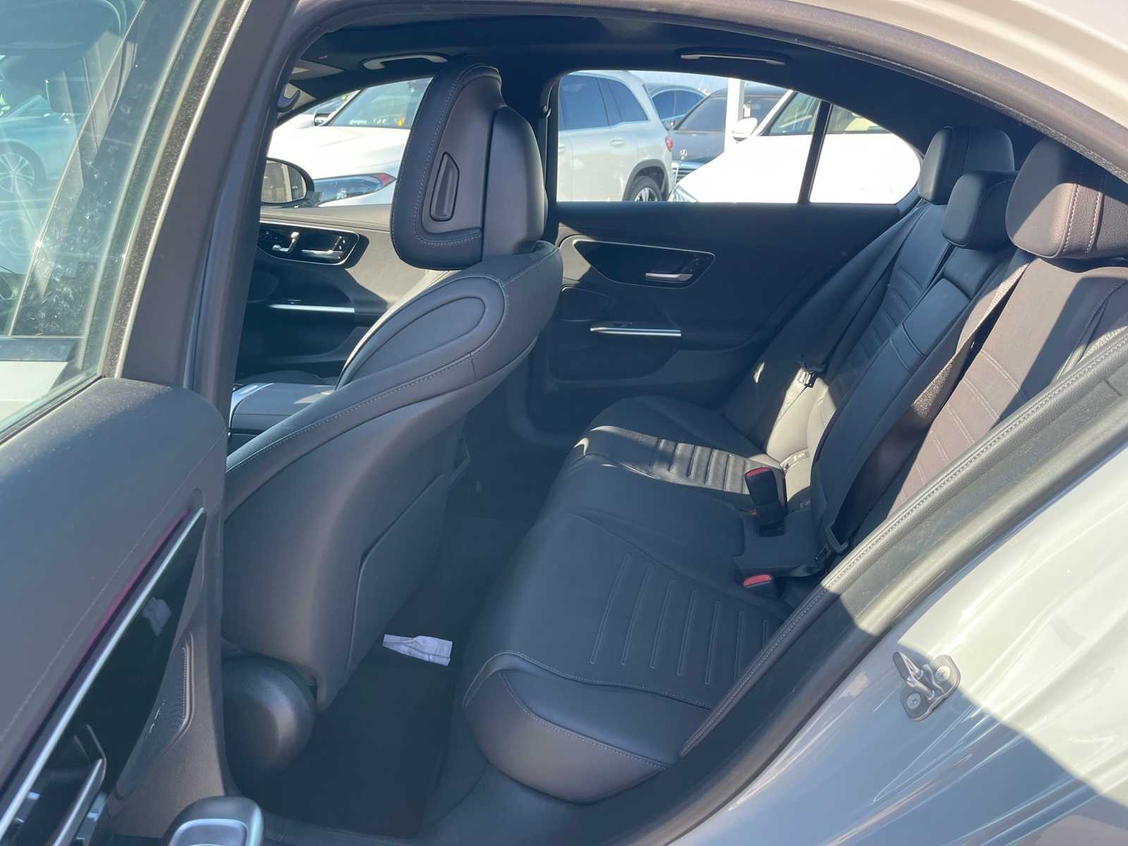 2025 Mercedes Benz C 300 photo 3