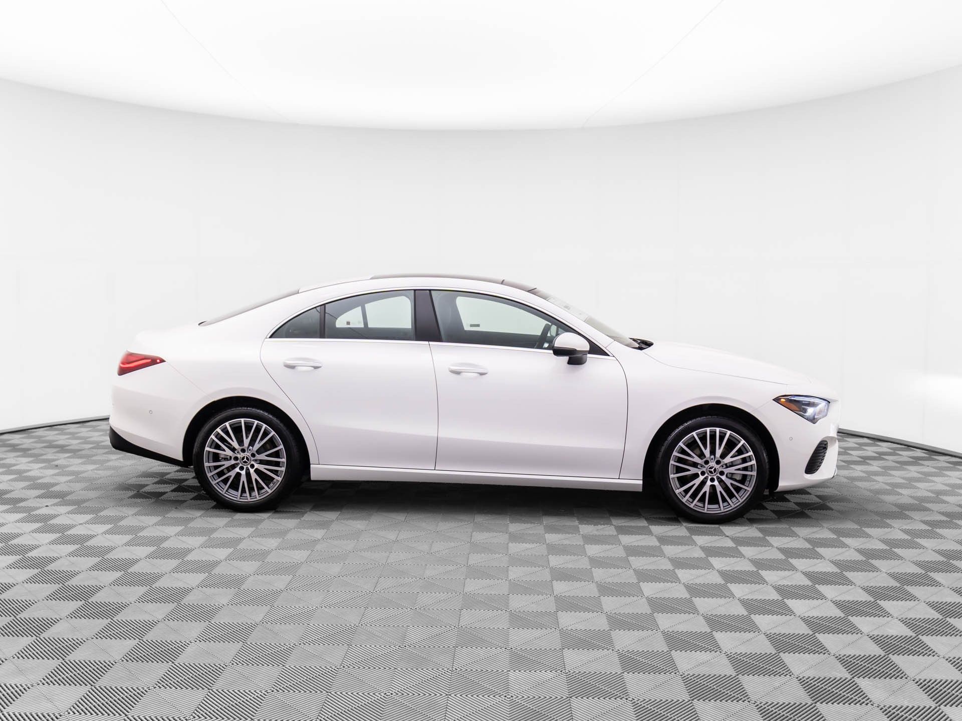2025 Mercedes Benz CLA 250 4MATIC photo 7
