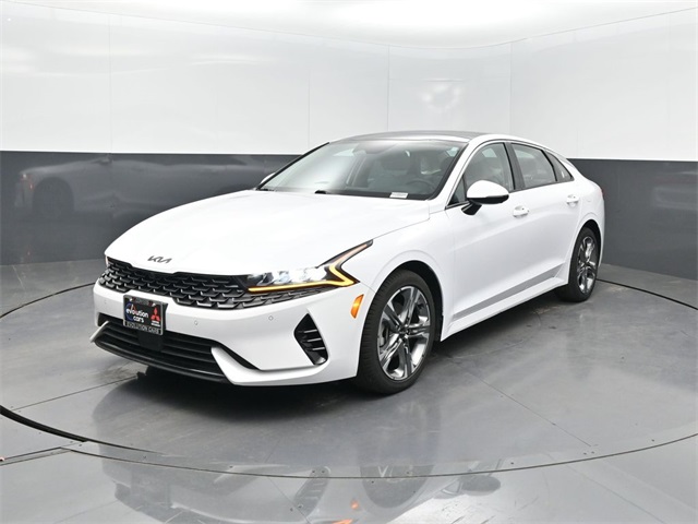 2024 Kia K5 EX's photo