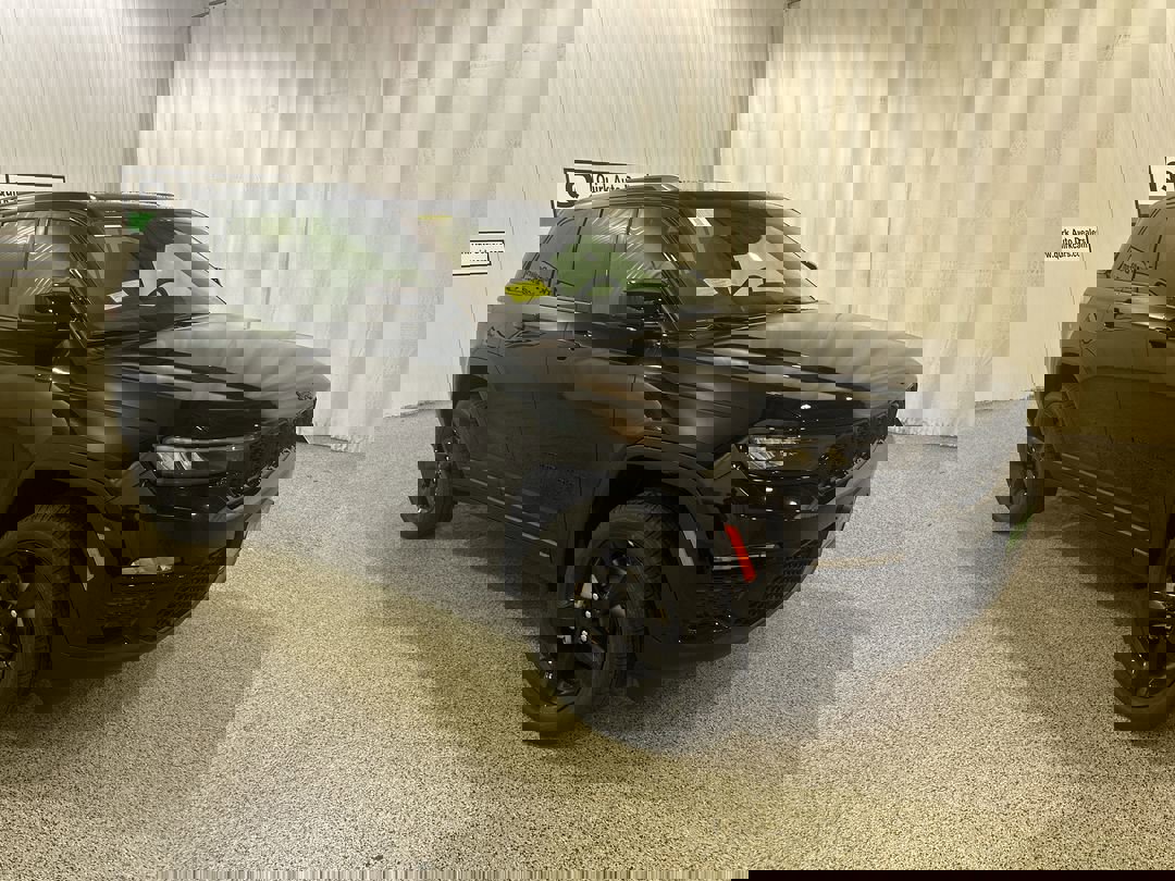 2025 Jeep Grand Cherokee Limited's photo