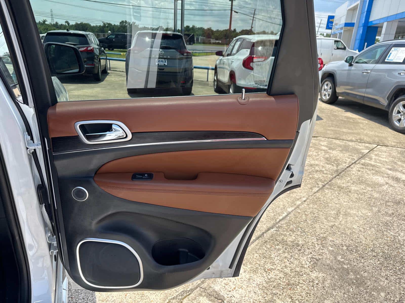 2021 Jeep Grand Cherokee Summit photo 25