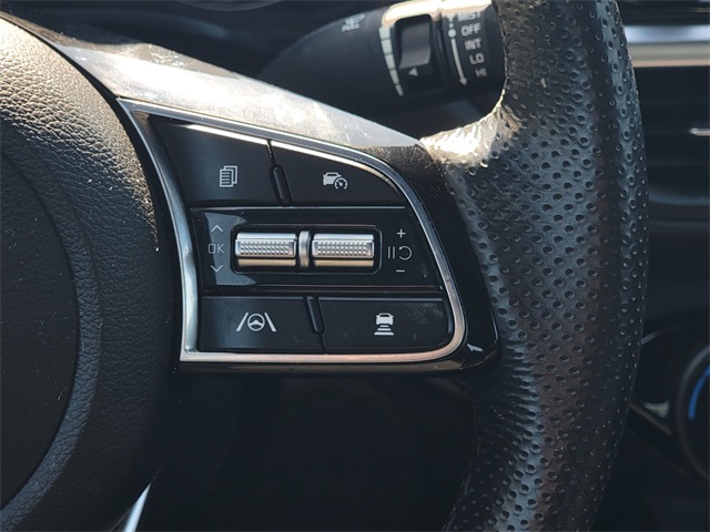 2024 Kia Forte GT-Line photo 28
