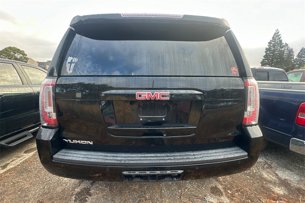 2018 Gmc Yukon SLT photo 3