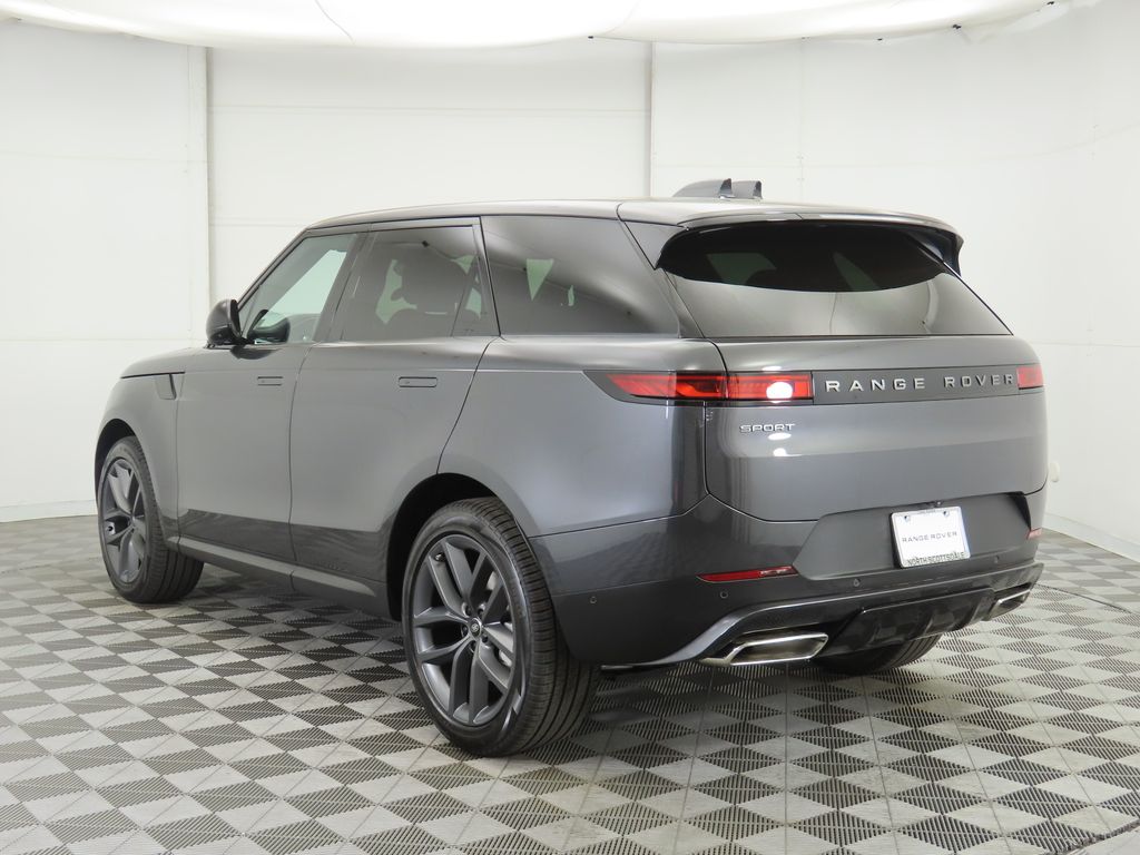 2025 Land Rover Range Rover Sport SE photo 4