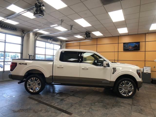 2025 Ford F-150 King Ranch photo 9