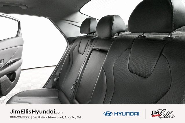 2023 Hyundai Elantra Limited photo 16