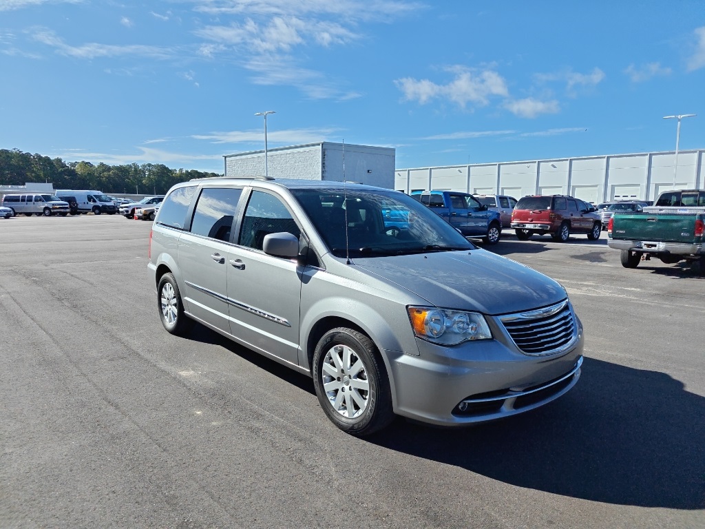 2016 Chrysler Town & Country