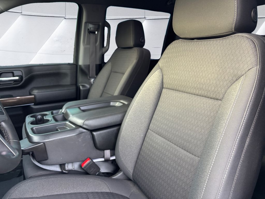 2023 Chevrolet Silverado 2500HD LT photo 8