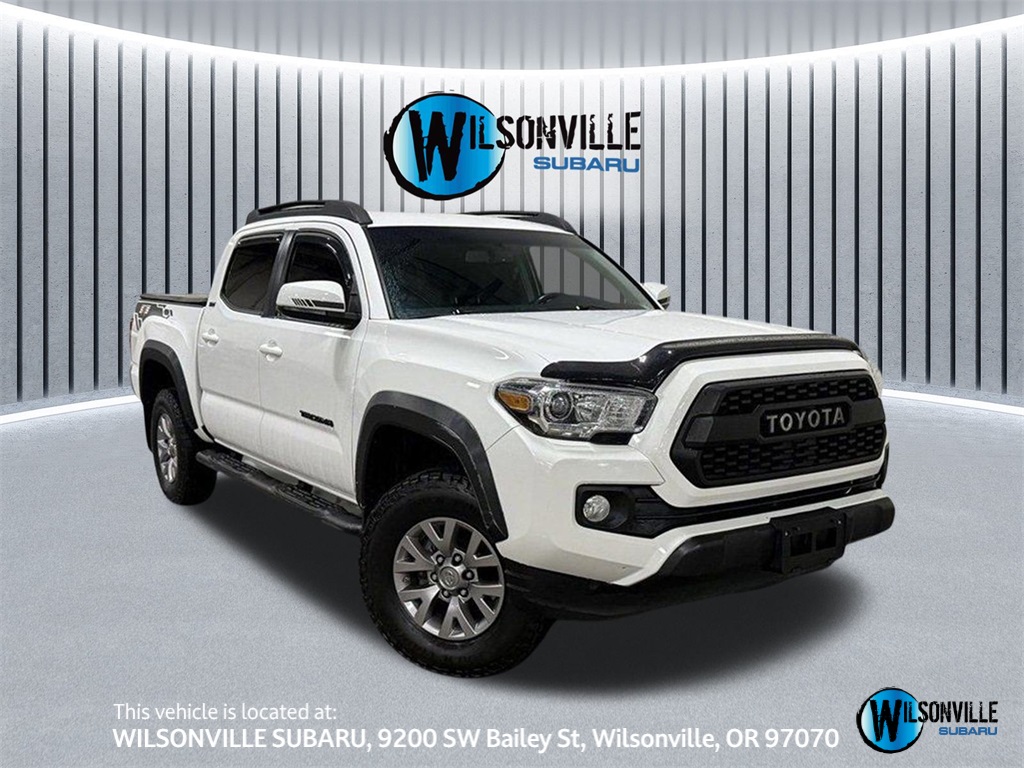 2016 Toyota Tacoma SR5's photo