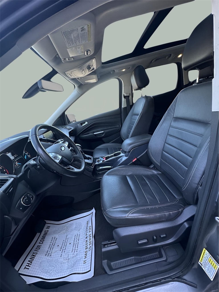 2014 Ford Escape Titanium photo 11