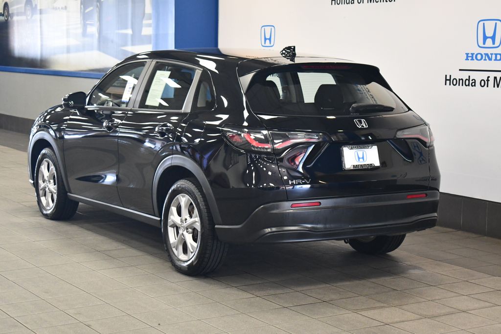 2023 Honda HR-V LX photo 2