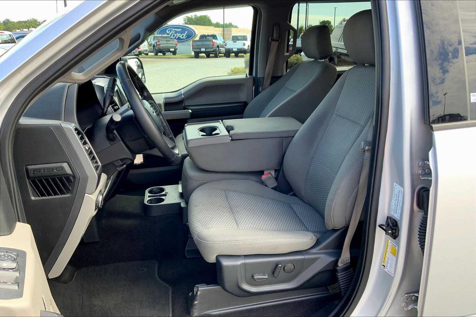 Image 7 of Pre-Owned 2019 Ford F-150 XLT RWD 4 Door Crew Cab Pickup