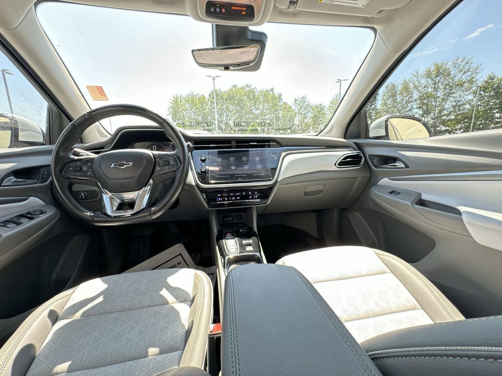 2022 Chevrolet Bolt EUV Premier photo 10