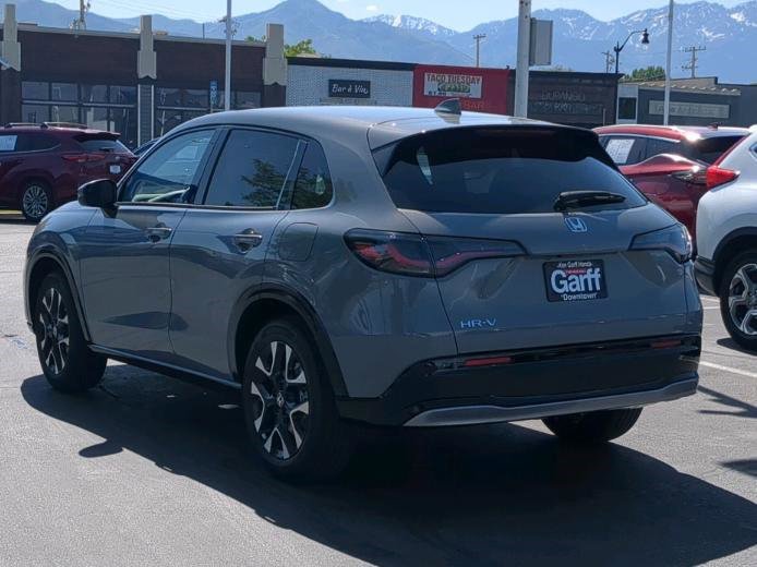 2026 Honda HR-V EX-L photo 4