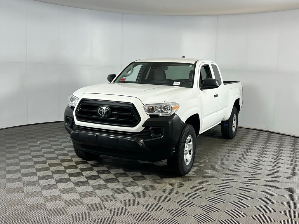 2023 Toyota Tacoma SR5 photo 2