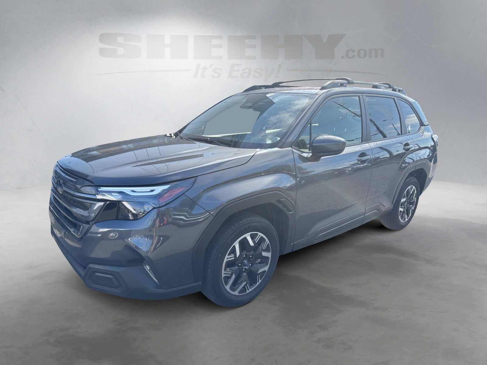 2025 Subaru Forester Premium photo 3