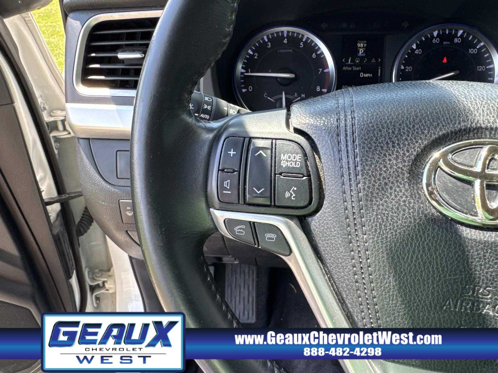 2015 Toyota Highlander XLE photo 50