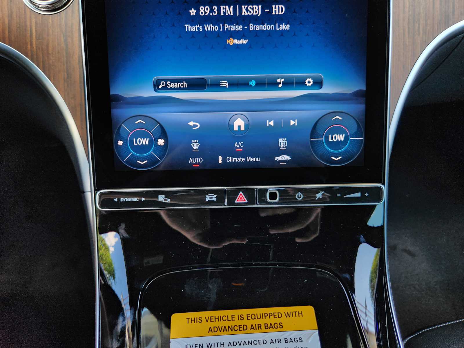 2025 Mercedes Benz C 300 photo 13