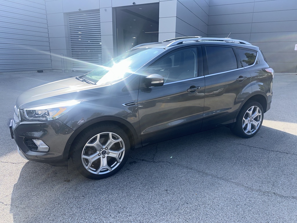 2017 Ford Escape Titanium photo 2