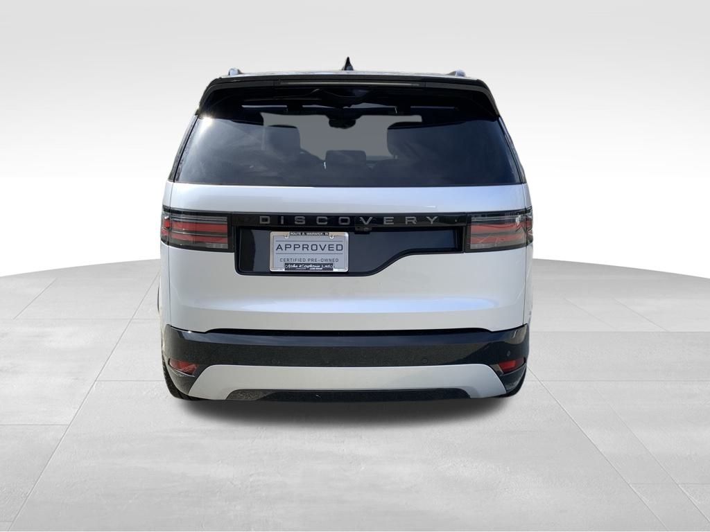 2024 Land Rover Discovery SE photo 7