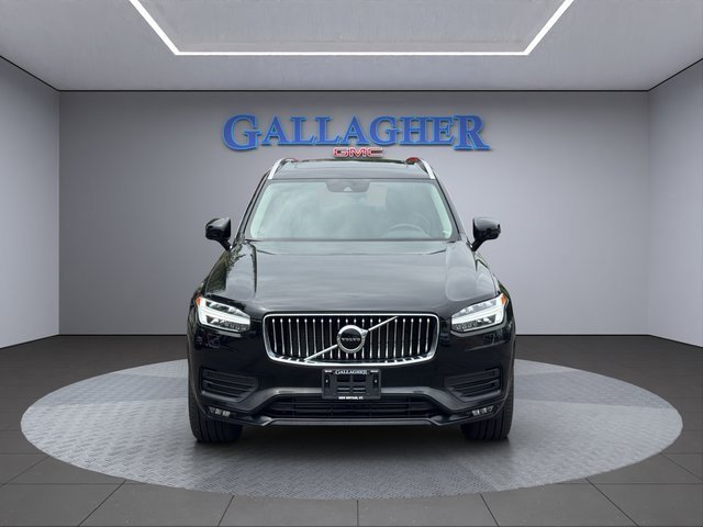 2022 Volvo XC90 T5 Momentum photo 8