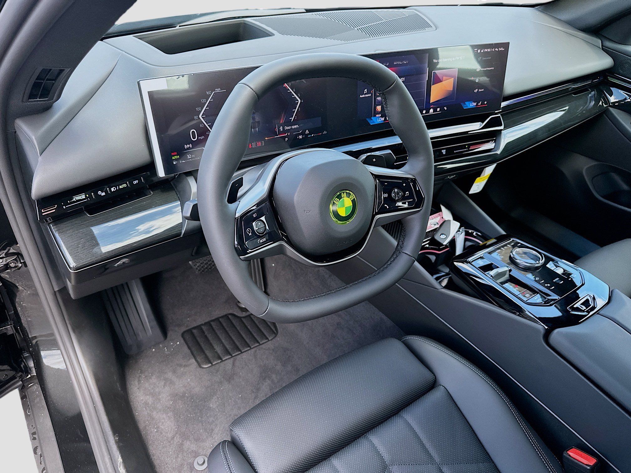 2026 Bmw 530i photo 7