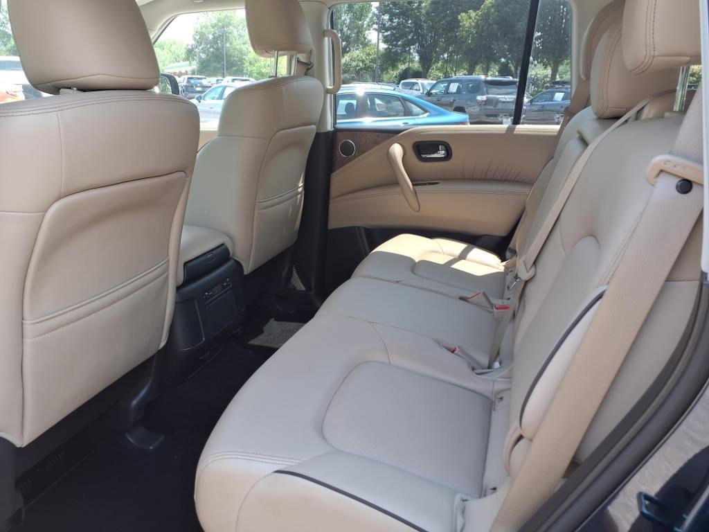 2024 Nissan Armada SL photo 6