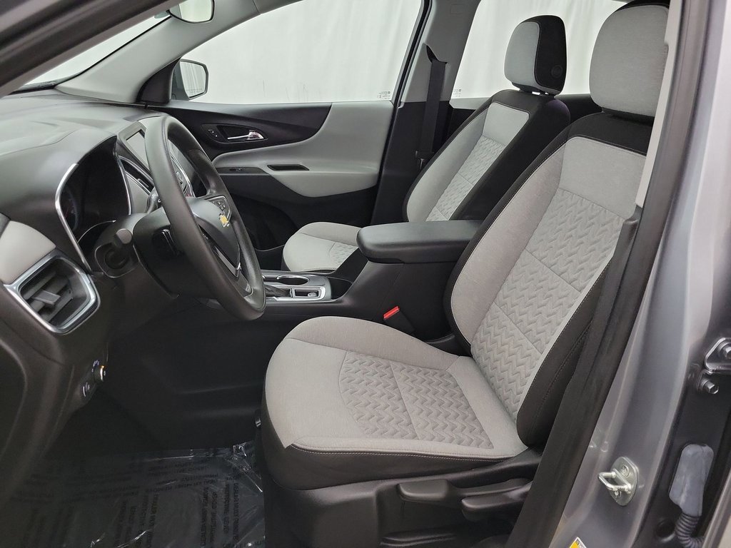 2023 Chevrolet Equinox LS photo 8