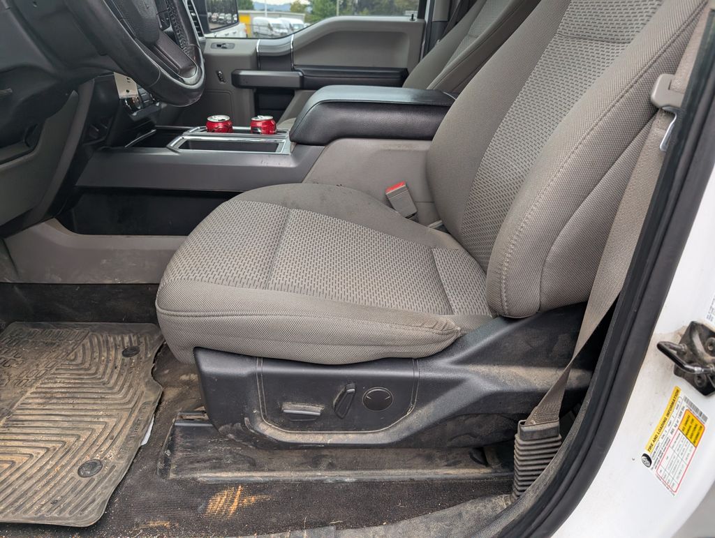 2020 Ford F-150 XLT photo 7